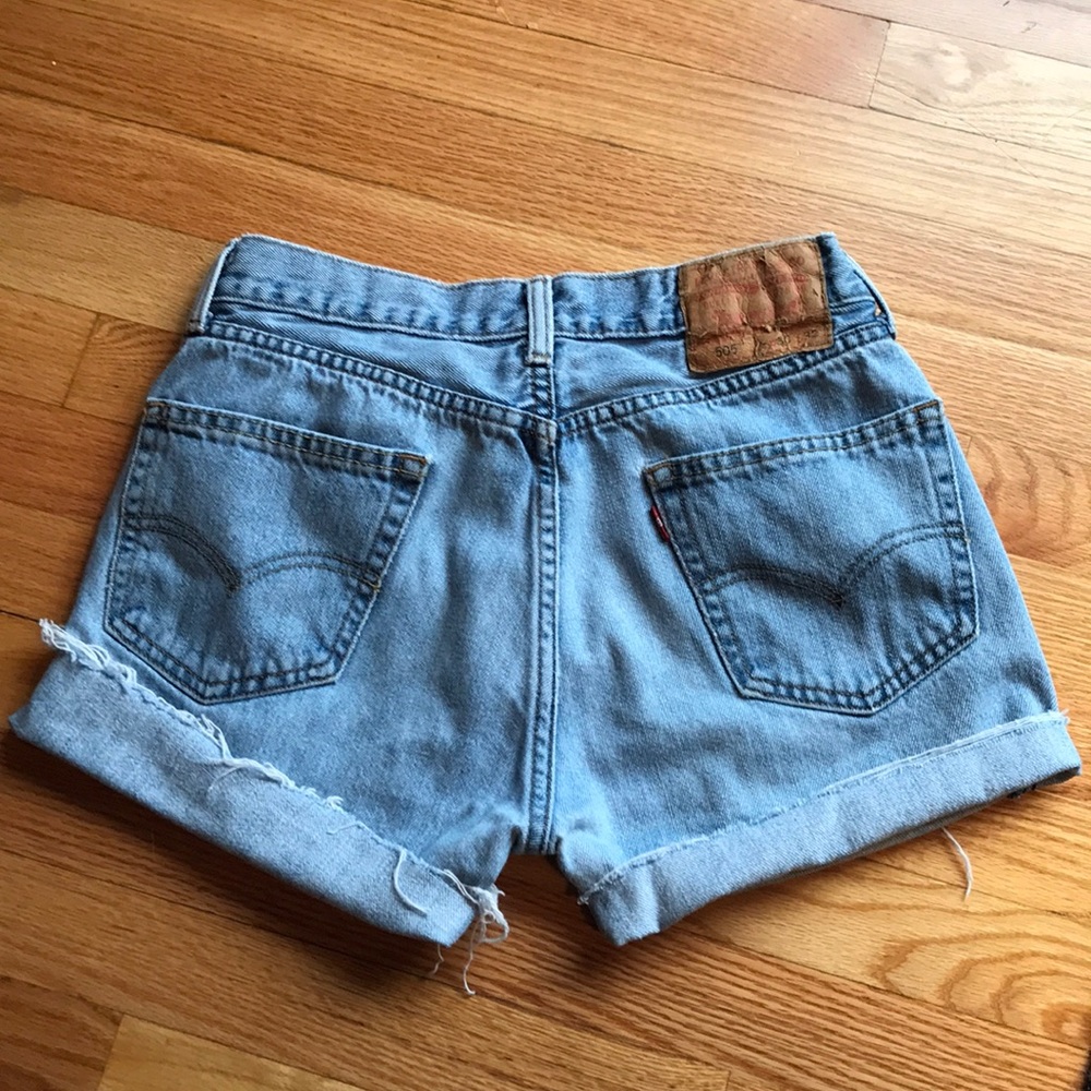 SOLD Levi cutoffs - Picture 3 of 3